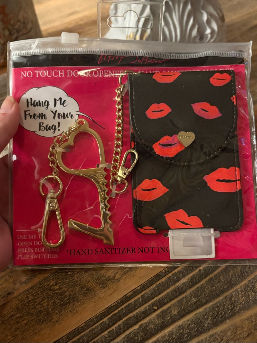 Betsey Johnson Lips Sanitizer Holder & Door Opener + Watermelon Spray - Picture 4 of 4